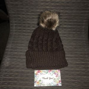 Womens Knit Fur Pom Hat